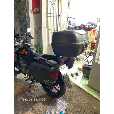 Thùng Givi E43NTL, baga sau, baga hông SBLFZ150i, thùng hông E22N lắp cho xe FZ 150i