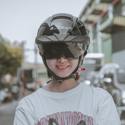 Mũ Bảo Hiểm Nửa Đầu Có Kính Âm LS2 OF590 Rebellion