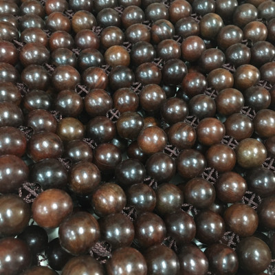 Đệm Lót Ghế Xe Ô Tô Hạt Gỗ Mun Cao Cấp Hạt 1.8cm ( hình thật )