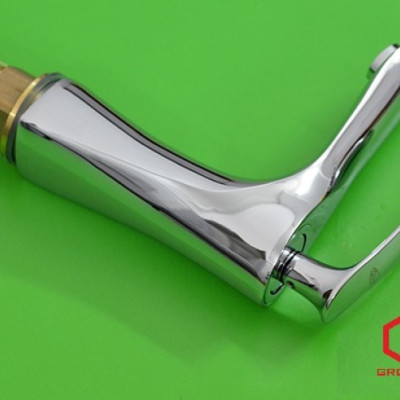 Vòi rửa mặt tay lá GR5110B