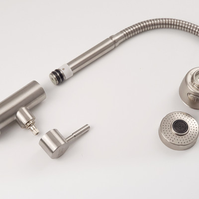 Vòi rửa chén lạnh Inox SUS 304, cần lò xo Eurolife EL-RC09 (Trắng vàng)