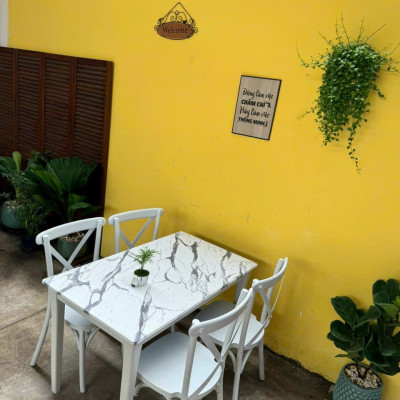 Bộ bàn ăn Bistro SM14CT Tundo kích thước 1m2 + 4 ghế 