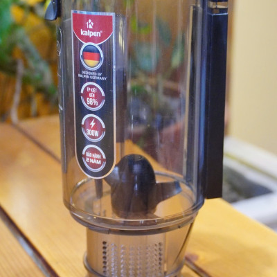 Máy ép chậm Kalpen Đức J7 công suất 300W - Hàng chính hãng