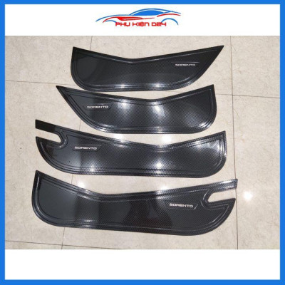 Ốp tapli Sorento 2021-2022 vân cacbon chống xước va đập khi mở cửa và làm đẹp xe