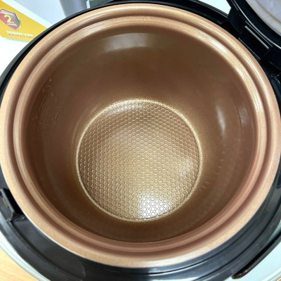 Nồi cơm điện cao cấp Kalpen R7 dung tích 1.8L công suất 700W - Hàng chính hãng