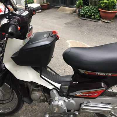 Thùng giữa Givi G10N kèm bát gắn cho xe Dream, thùng giữa Dream