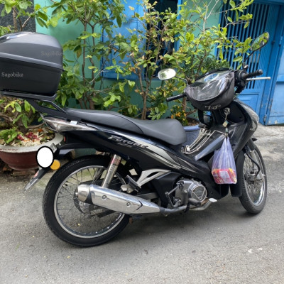 Thùng Givi E250N2 25 lit và baga givi lắp cho xe Future 125, thùng xe Future 1255