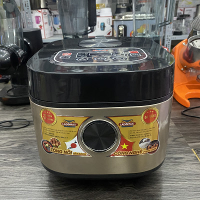 Nồi cơm điện tử Ladomax 7218 - Dung tích 1.8L, 700W - Lòng niêu men chống dính cao cấp-hàng chính hãng