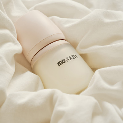 Bình sữa Moyuum Silicon 160ml/260ml