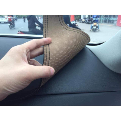 Thảm Taplo Cacbon xe SUZUKI XL7 đời 2019-2023 cao cấp, chống nóng chống trơn trượt