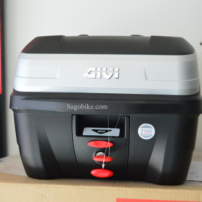Thùng xe FZ 150i, thùng Givi B32N Bold và baga givi lắp cho xe FZ 150i
