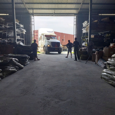 Bạt phủ ô tô Toyota Highlander chất liệu Polyester - màu đen cao cấp MACSIM màu đen
