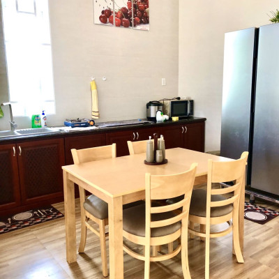 Bộ Bàn Ăn 4 Ghế Cabin Gỗ Xuất Khẩu Màu Tự Nhiên 