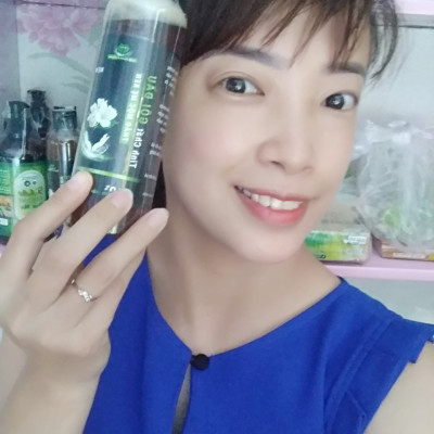 TINH CHẤT GỘI ĐẦU THẢO MỘC MẸ KEN-Chai 250ml