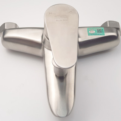 Bộ vòi sen nóng lạnh Inox SUS 304 Eurolife EL-1301 (Trắng vàng)