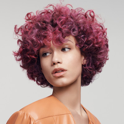 Dầu Gội Dưỡng Xoăn Goldwell Curls & Waves Cấp Ẩm Chuyên Sâu, Tóc Bồng Bềnh Dễ Vào Nếp