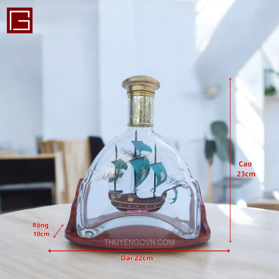 Thuyền chai trang trí, thuyền chai rượu MATELL đứng phong thủy, thuyền gỗ trang trí, decor phòng họp, bàn làm việc