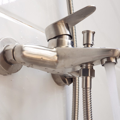 Bộ vòi sen nóng lạnh Inox SUS 304 Eurolife EL-1301 (Trắng vàng)