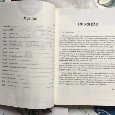 Sách: 30 Chủ Đề Từ Vựng Tiếng Anh - Tập 1 (Trang Anh) - Tặng Kèm Sổ Tay Mini Siêu Dễ Thương