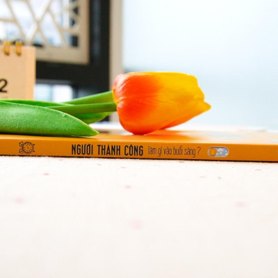 Sách - Người Thành Công Làm Gì Vào Buổi Sáng - MCBooks