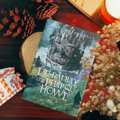 Sách - Lâu đài bay của pháp sư Howl
