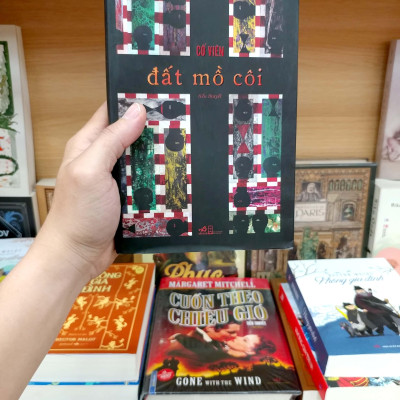 Đất Mồ Côi (Tiểu Thuyết)