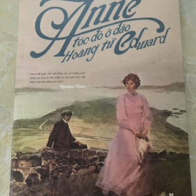 Combo 07 cuốn Anne tóc đỏ: Anna tóc đỏ dưới Chái nhà Xanh, Anna tóc đỏ làng Avonlea, Anna tóc đỏ ở đảo Hoàng từ Edward, Anna tóc đỏ dưới mái nhà Bạch Dương, Anna tóc đỏ và Ngôi nhà Mơ Ước, Anna dưới mái nhà Bên Ánh Lửa, Thung lũng cầu vồng