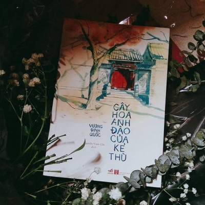 Sách - Cây hoa anh đào của kẻ thù (Nhã Nam HCM)