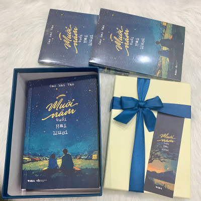 Sách - Mười năm tuổi hai mươi