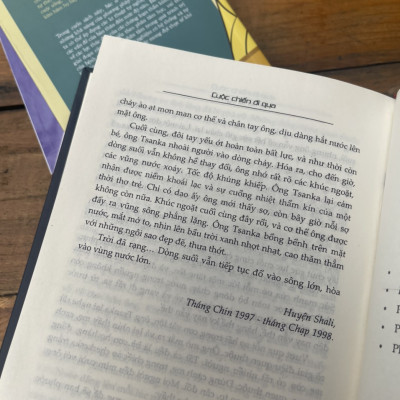 (Giải thưởng Quốc gia Liên bang Nga - Giải thưởng Hội Nhà văn Việt Nam - Bìa cứng ) CUỘC CHIẾN ĐI QUA – Kanta Ibragimov - Đào Minh Hiệp dịch – NXB Văn Học 