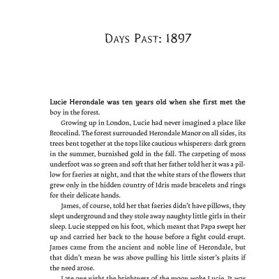 Sách ngoại văn: The Last Hours - Book 1 - Chain Of Gold