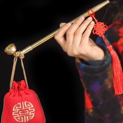 Tẩu thuốc dài hợp kim đồng Trung Hoa, kéo dài ra được đến 40 cm ( không kèm theo dây và túi vải)