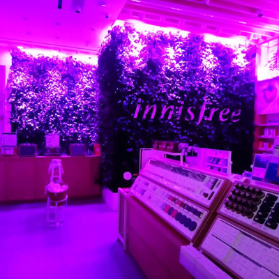 Đèn Quang Hợp Trồng Cây Trong Nhà Green Smart Light 30W (đèn dài 1.2 mét) được ứng dụng rộng rãi như trồng rau sạch tại nhà, trồng cây cảnh trong nhà, cây văn phòng, trồng rau thủy canh, các mô hình nuôi cây mô và cây con 