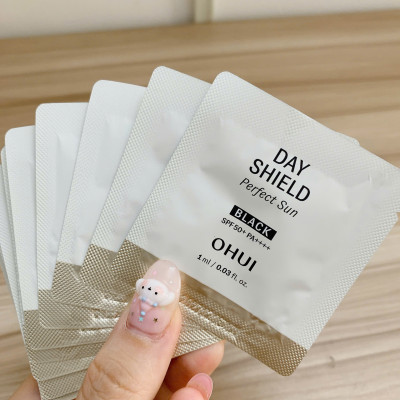 Combo 30 gói Kem chống nắng OHUI Day Shield Perfect Sun Black SPF50+ PA++++ 1ml
