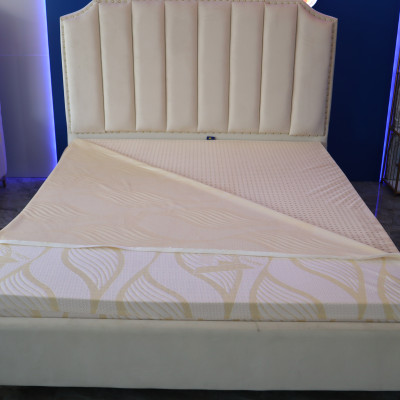 Nệm cao su thiên nhiên Aroma Latex 160x200x15cm