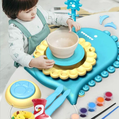 Đồ chơi máy làm gốm sứ handmade bằng đất sét cao cấp kèm tạp dề và 12 màu tô dễ thương cho bé, quà tặng sinh nhật