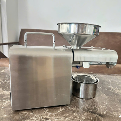 Máy ép dầu ăn thực vật chuyên dụng dùng trong gia đình thương hiệu Septree X3S - Công suất 800W - Hàng Chính Hãng