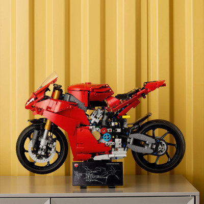 Đồ Chơi Lắp Ráp Xe Moto Ducati LEGO TECHNIC 42202 (1603 chi tiết)