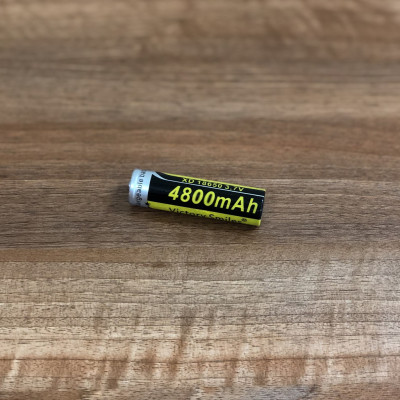 Đèn pin Siêu Sáng UltraFire 8028  ( Hàng Chính Hãng )