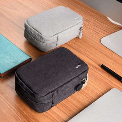  Túi Wiwu Cozy Storage Bag 8.2 inch để phụ kiện có các ngăn để chuột, củ sạc, đồng hồ ..... làm bằng vải chống nước - Hàng chính hãng