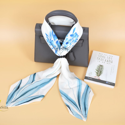 Khăn Lụa Vuông Vẽ Tay Hoa Thủy Tiên – SenSilk – Silk Painting Scarves 75*75cm