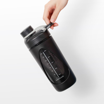 Bình lắc Lock&Lock 800ml Balance Shake It Bottle màu đen HAP949BLK - Hàng chính hãng có quai xách và thanh đo dung tích - JoyMall