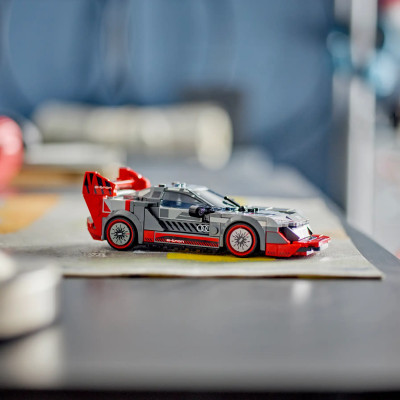 Đồ Chơi Lắp Ráp Siêu Xe Thể Thao Audi S1 E-Tron Quattro - Audi S1 E-Tron Quattrro Race Car - Lego Speed Champions 76921 (274 Mảnh Ghép)