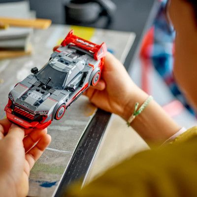 Đồ Chơi Lắp Ráp Siêu Xe Thể Thao Audi S1 E-Tron Quattro - Audi S1 E-Tron Quattrro Race Car - Lego Speed Champions 76921 (274 Mảnh Ghép)