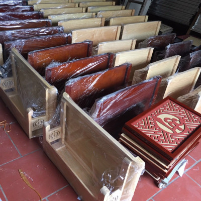 Bộ bàn thờ chung cư bằng gỗ sồi + ám khói +chữ phúc hãy chữ bất kỳ bằng gỗ sồi nga