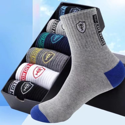 5 đôi tất Nam Cotton Giữa Ống Tất Hút Mồ Hôi Thoáng Khí Mặc Hàng Ngày