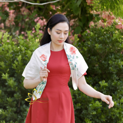 Khăn Quàng Cổ Lụa Vuông Đẹp Vẽ Tay Hoa Hồng SenSilk 75x75cm, Khăn Quấn Cổ Thời Trang Cao Cấp