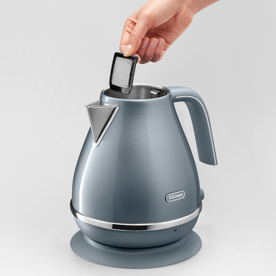 Ấm Đun Nước DeLonghi KBOT2001 - Hàng Chính Hãng