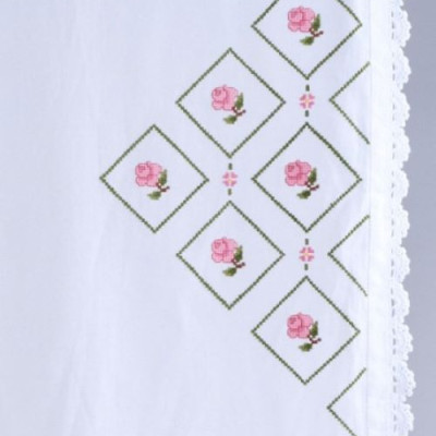 Khăn Mát-tơ-ra thêu tay