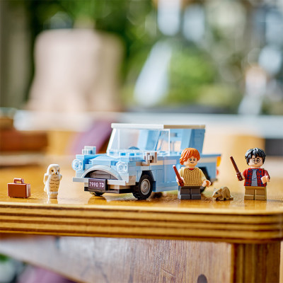 Đồ Chơi Lắp Ráp Xe Bay Phép Thuật Ford Anglia LEGO HARRY POTTER 76424 (165 chi tiết)